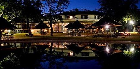 ฮวาเง ซาฟารี ลอดจ์ Villa Dete ภายนอก รูปภาพ